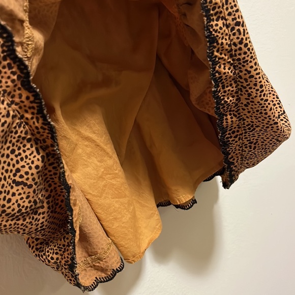 Urban Outfitters Hanna Rayon Tiered Scallop Babydoll Mini Dress Size XS - Picture 5 of 10